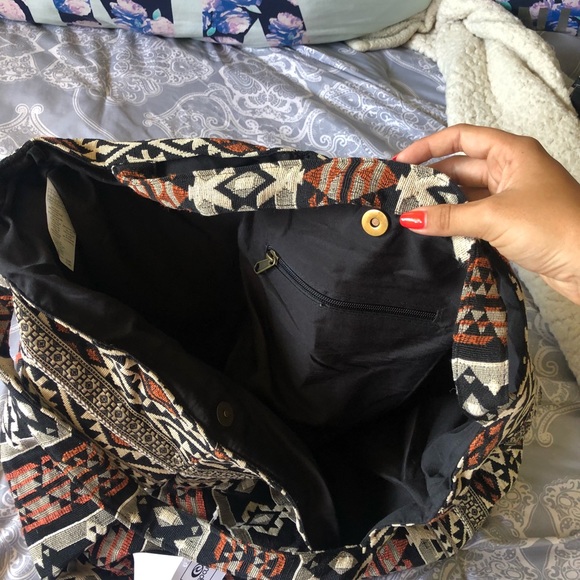 RipCurl Tribal embroidered over-sized beach tote - Picture 4 of 7